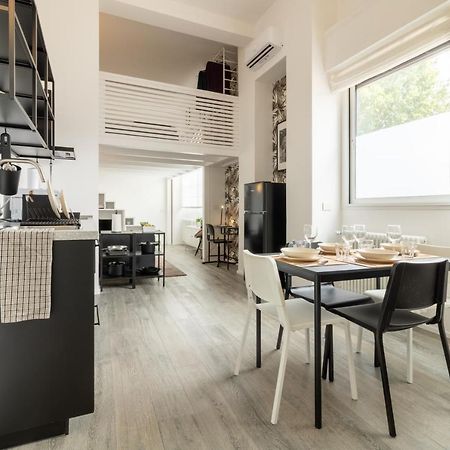 Navigli - Chic And Sophisticated Home In Milan Extérieur photo
