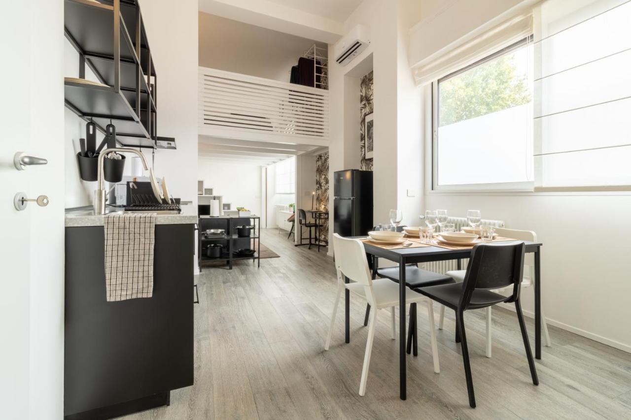 Navigli - Chic And Sophisticated Home In Milan Extérieur photo